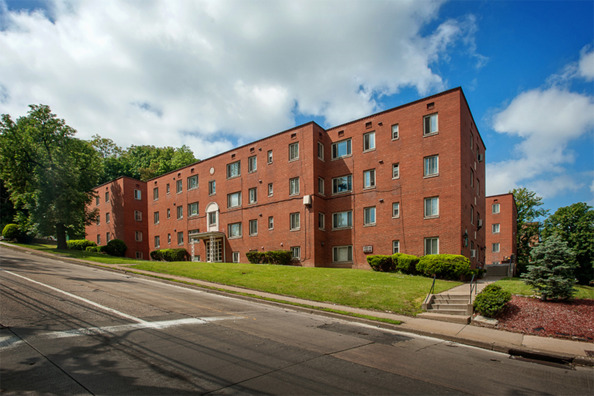 Union Real Estate Property Negley Court Apartments