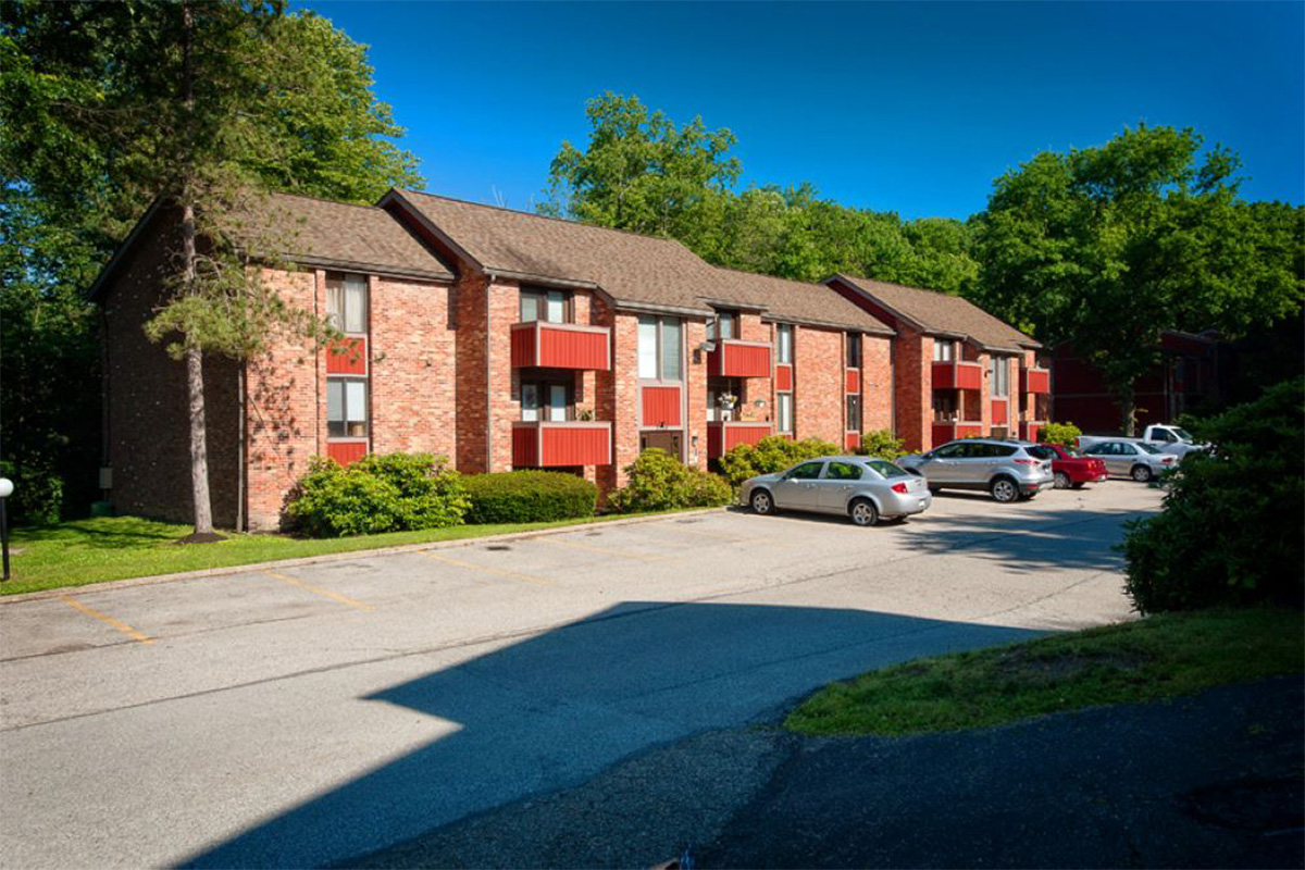 Locations & Hours visual data 2